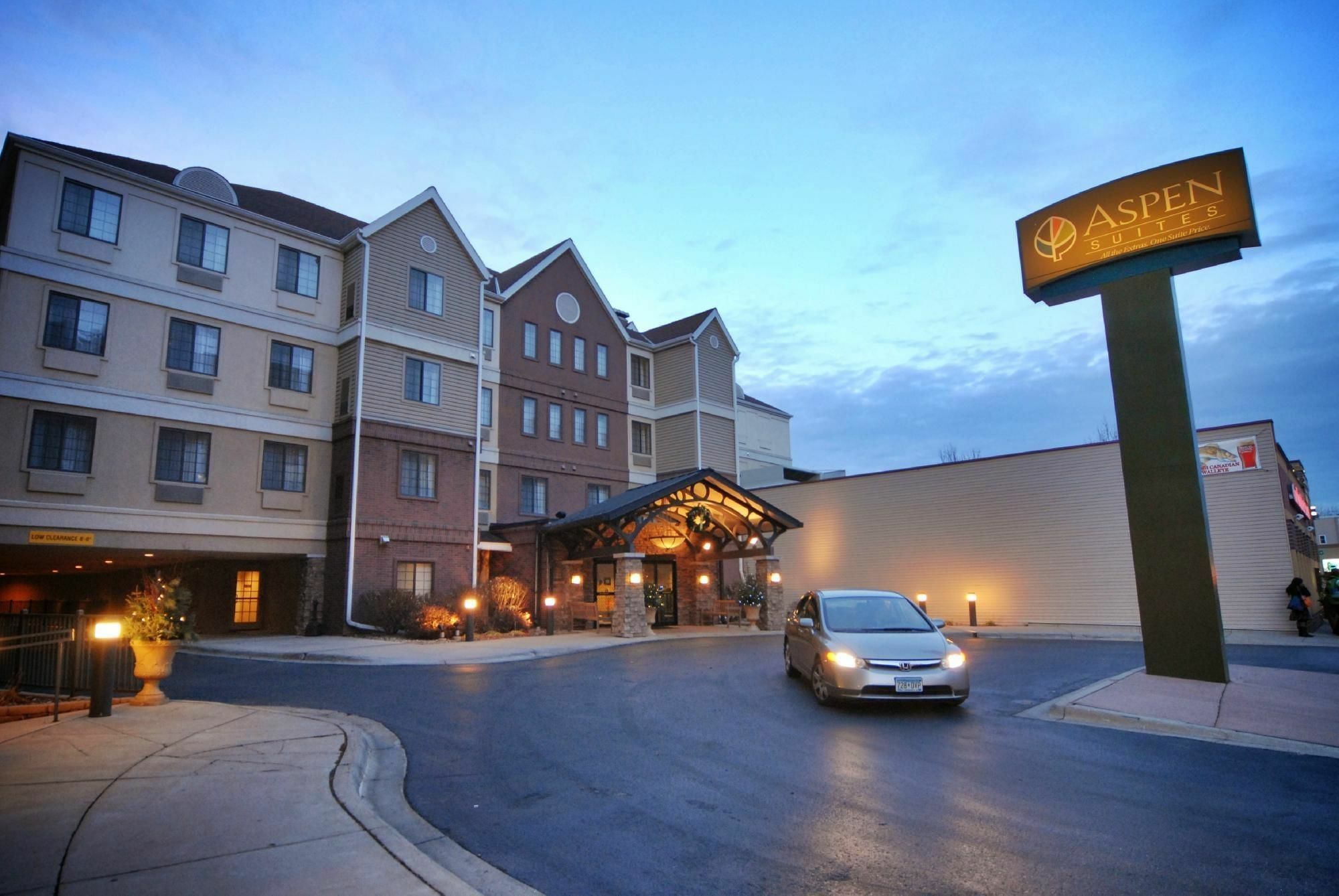 Aspen Suites - Rochester Eksteriør bilde